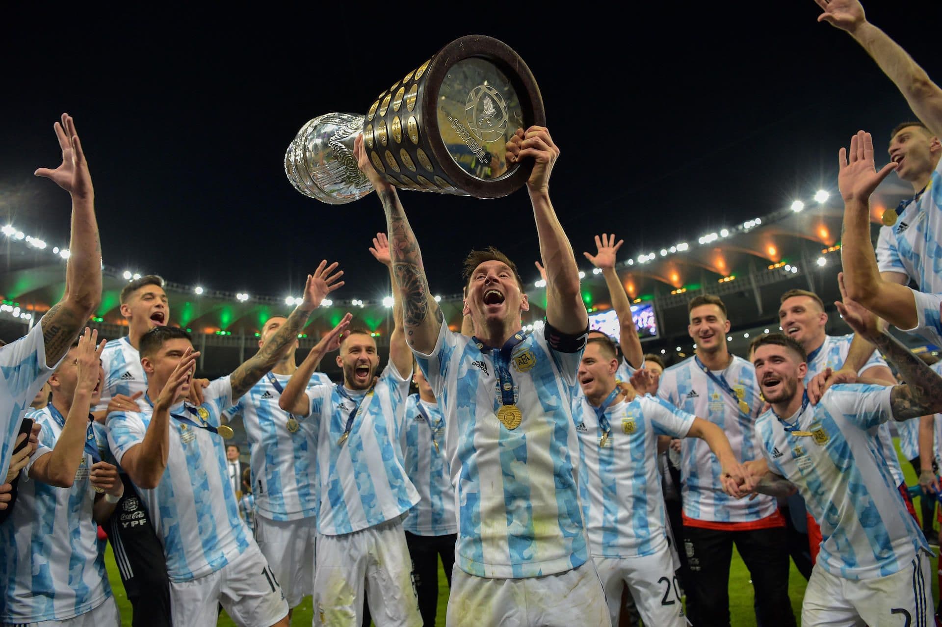 CONMEBOL Copa América 2021™ Argentina campeón en Brasil después de 28